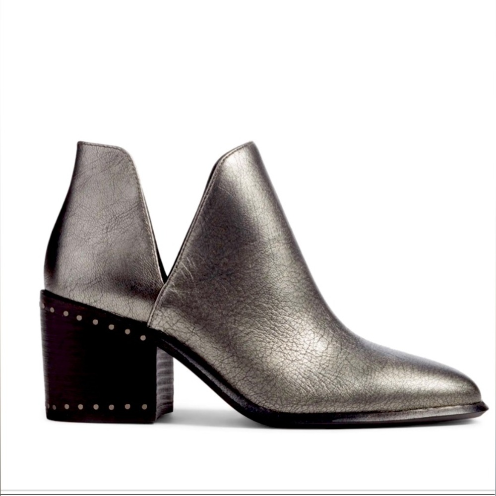 Vince Camuto Petran Pewter leather ankle boots booties